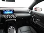Mercedes-Benz A-klasse 250 e Luxury Line | Panorama - Schuifdak | Trekhaak Wegklapbaar | Sfeerverlichting | Winterpakket | DAB+ Radio | Achteruitrij Camera |