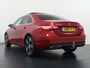 Mercedes-Benz A-klasse 250 e Luxury Line | Panorama - Schuifdak | Trekhaak Wegklapbaar | Sfeerverlichting | Winterpakket | DAB+ Radio | Achteruitrij Camera |