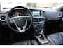 Volvo V40 Cross Country 2.0 T5 AWD Summum Aut 245PK (Panoramadak Leder/Memory Navi Camera Full-Led Trekhaak 18InchLMV Pdc V+A PrivacyGlass)