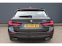 BMW 5-Serie Touring 520i Business Edition Plus Laser Stoelverwarming Leder CarPlay NAP