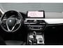 BMW 5-Serie Touring 520i Business Edition Plus Laser Stoelverwarming Leder CarPlay NAP