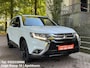 Mitsubishi Outlander 2.0 ClearTec 4WD 7P Automaat Navi Sch-Dak Xenon Camera 360C Full Options