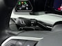 Volkswagen Golf 1.5 eTSI Style Aut. 150pk | Stoelverwarming | Navigatie | Parkeersensoren | Lm-wielen |