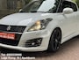 Suzuki Swift 1.6 Sport 136Pk Xenon Climate Cruise Ctr Stoelverw 17" AchterSpoiler 1E Eigenaar Nw Apk