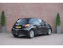 Peugeot 208 1.2 Turbo 110pk 5-drs Allure | Navi | App Connect | Climate | Cruise | Panoramadak | Camera | PDC
