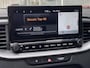 Kia Ceed Sportswagon 1.5 T-GDi DynamicLine / NL-Auto / 160 PK / 1e-Eigenaar / Trekhaak / Cruise-Control / Climate-Control / Apple-Carplay & Android-Auto / Armsteun-Voor / DAB Radio-Bluetooth / Navi / PDC-Achter met Camera /  16'' LMV / ENZ.
