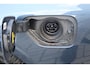 Volvo V60 2.0 T6 Plug-in hybrid AWD Plus Dark | Elektr. bedienbaar schuif-\-kanteldak | Adaptive Cruise Control | Extra getint glas | 360 Camera | Stoelverwarming voor + achter | Verwarmd stuurwiel | Elektr. verwarmde voorruit | Trekhaak | Harman kardon audio | Elektr. verstelbare voorstoelen incl. geheugen | Sportstoelen | 18" velgen |