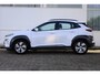 Hyundai Kona Electric 204pk EV Comfort 64 kWh | SoH 96% | Climate Control | Cruise Control | Camera | Navigatie | Bluetooth