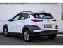 Hyundai Kona Electric 204pk EV Comfort 64 kWh | SoH 96% | Climate Control | Cruise Control | Camera | Navigatie | Bluetooth