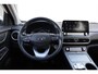 Hyundai Kona Electric 204pk EV Comfort 64 kWh | SoH 96% | Climate Control | Cruise Control | Camera | Navigatie | Bluetooth