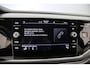 Volkswagen Polo R-Line 1.0 TSI 95pk DSG Automaat Adaptive cruise control, Achteruitrijcamera, Stoelverwarming, LED matrix koplampen, Airco, Parkeersensoren, DAB, Radio, App connect