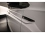 Volkswagen Polo R-Line 1.0 TSI 95pk DSG Automaat Adaptive cruise control, Achteruitrijcamera, Stoelverwarming, LED matrix koplampen, Airco, Parkeersensoren, DAB, Radio, App connect