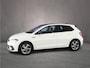 Volkswagen Polo R-Line 1.0 TSI 95pk DSG Automaat Adaptive cruise control, Achteruitrijcamera, Stoelverwarming, LED matrix koplampen, Airco, Parkeersensoren, DAB, Radio, App connect