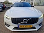 Volvo XC60 2.0 T8 Twin Engine AWD R-Design PANO | Luchtvering | Harman Kardon