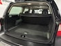 Volvo XC70 2.4 D5 Kinetic - Airco / Trekhaak / Parksens. achter