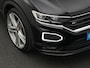 Volkswagen T-Roc 1.5 TSI 150 pk DSG Sport Business R | Panoramadak | Achteruitrijcamera | Adaptive Cruise | LED koplampen | Keyless | 20 inch