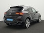 Volkswagen T-Roc 1.5 TSI 150 pk DSG Sport Business R | Panoramadak | Achteruitrijcamera | Adaptive Cruise | LED koplampen | Keyless | 20 inch