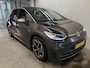 Volkswagen ID.3 First Plus 58 kWh Navigatie Apple Carplay/Android Auto Camera Parkeersensoren Adaptive Cruise Control Full LED Matrix Stoel- en stuurverwarming Lichtmetalen velgen Climate Control