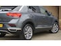 Volkswagen T-Roc 1.5 TSI 150pk DSG United Virtual Cockpit Trekhaak LED 18inch LM Adaptive Cruise *Zeer Nette T-Roc* 53698km!