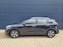 Kia Niro 1.6 GDi Hybrid 141pk DCT6 DynamicLine | Schuif-/kanteldak | Parkeercamera | Parkeersensoren |