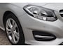 Mercedes-Benz B-klasse 200 d Business Solution AMG Stoelverwarming, Camera, Navigatie, Airco, Cruise control