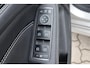 Mercedes-Benz B-klasse 200 d Business Solution AMG Stoelverwarming, Camera, Navigatie, Airco, Cruise control
