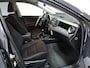 Toyota RAV4 2.0 VVTi 4WD Dynamic / Trekgewicht 2.000 kg!