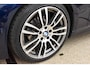 BMW 3-Serie 330e *NAP | Automaat | 19" | Cruise | Clima | Navi | Leder | Stoelverwarming | Parkeersensoren*