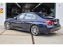 BMW 3-Serie 330e *NAP | Automaat | 19" | Cruise | Clima | Navi | Leder | Stoelverwarming | Parkeersensoren*