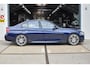 BMW 3-Serie 330e *NAP | Automaat | 19" | Cruise | Clima | Navi | Leder | Stoelverwarming | Parkeersensoren*