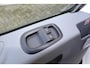 Ford Transit 290 2.0-105pk TDCI L2H2 Ambiente. Compleet ingerichte Ford Transit ! Camera, pdc v+a, airco, ladder achterd., opstaptrede met trekhaak, imperiaal met ladder, omvormer naar 220V, etc etc.