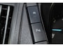Ford Transit 290 2.0-105pk TDCI L2H2 Ambiente. Compleet ingerichte Ford Transit ! Camera, pdc v+a, airco, ladder achterd., opstaptrede met trekhaak, imperiaal met ladder, omvormer naar 220V, etc etc.