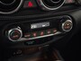 Nissan Juke 1.6 Hybrid N-Connecta Half leder, Camera, Apple carplay, Keyless start, Cruise control, Rijstrook correctie, 2 jaar garantie