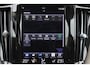 Volvo XC60 Recharge T8 AWD Inscription - Luchtvering - Panorama/schuifdak - IntelliSafe Assist & Surround - 360º Camera - Harman/Kardon audio - Adaptieve LED koplampen - Verwarmde voorstoelen & stuur - Parkeersensoren voor & achter - Elektr. bedienb. voorstoelen met geheugen - Head up display - Standkachel - Extra getint glas - Elektr. inklapbare trekhaak - 20' LMV