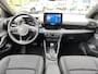 Toyota Yaris 1.5 Hybrid EXECUTIVE PANODAK HEAD-UP STOELVERW BLIND SPOT NAVI 17'' LM-VELGEN 4S-BANDEN PARK-SENSOREN CAMERA APPLE/ANDROID BLUETOOTH AD-CRUISE CLIMA