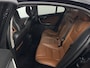 Volvo S60 2.0T Intro Edition Leder, Parkeersensoren, Keyless start, Memory stoelen, Clima, Cruise control, Stoelverwarming
