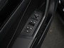 Volkswagen T-Roc 1.5 TSI 150 pk DSG R-Line Edition | Panoramadak | Stuur-/stoelverwarming | Achteruitrijcamera | Apple Carplay / Android Auto