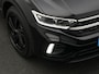 Volkswagen T-Roc 1.5 TSI 150 pk DSG R-Line Edition | Panoramadak | Stuur-/stoelverwarming | Achteruitrijcamera | Apple Carplay / Android Auto