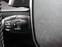 Peugeot 2008 SUV Allure 130pk Automaat | NIEUW MODEL | Navigatie | Achteruitrijcamera | Climate Control | Cruise Control | Parkeersensoren v+a | Draadloze Apple Carplay / Android Auto | Digitaal instrumentenpaneel | DAB+ radio | Led koplampen | All Seasonbanden | Donker getint glas | 17" lichtmetalen velgen |