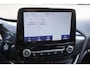 Ford Fiesta 1.0 EcoBoost ST-Line / Nederlandse Auto / Eerste Eigenaar / Climate Control / Cruise Control / Stoelverwarming voor / Stuurverwarming / Voorruit verwarming / Lijn detectie / Licht metalen Velgen / Navigatie