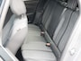 Peugeot e-208 EV Allure 156PK 51 kWh | ACCURAPPORT 96% | Apple Carplay/Android Auto |  360'Camera | Parkeersensoren | FULL LED | Lederen Stuurwiel | Climate Control | Adaptive Cruise Control | 16" LMV | Isofix |