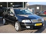 Skoda Octavia Combi 2.0 FSI Elegance Business XENON_GR-NAVI_PDC V+A_TREKHAAK.