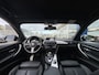 BMW 3-Serie Touring 320i Edition M Sport Shadow Executive / Automaat / NL-Auto / Dealer-Onderhouden / M-Line / Sportstuur & Sportonderstel / Vol-Leder / Stoelverwarming / Elektr.-Wegklapbare Trekhaak / Cruise-Control / Climate-Control / Elektr.-Achterklep / Armsteun V+A / LED / Radio-Bluetooth / Navi / PDC V+A met Camera / 18'' LMV / ENZ.