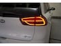 Kia e-Niro ExecutiveLine 64 kWh 3 fase [ Schuifdak Leder JBL Adapt.cruise ]