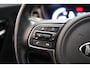 Kia e-Niro ExecutiveLine 64 kWh 3 fase [ Schuifdak Leder JBL Adapt.cruise ]