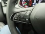 Renault Clio TCe 100 Life | Handbediende airco | Lane Departure Warning met Lane Keep Assist | R-Plug & Radio met DAB en bluetooth | LED PURE VISION koplampen | Metaalkleur |