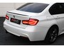 BMW 3-Serie 318i M pakket LED 18 inch Pirelli Winterbanden