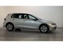 Volkswagen Golf 1.0 eTSI 110pk DSG Life Navigatie Parkeersensoren Virtual Cockpit
