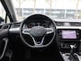 Volkswagen Passat Variant GTE 1.4 TSI PHEV 218PK | Panodak | Head-up | Keyless | IQ Light Matrix LED | Achteruitrijcamera | Trekhaak | Elektrische kofferklep |