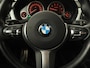 BMW 3-Serie Touring 318i Centennial High Executive | M Pakket | Trekhaak | lederen bekleding | Navigatie | Cruise Control | LED koplampen | LMV 18 |